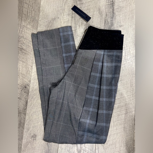 CHELSEA AND WALKER Delphia Plaid Pant in Size 2 (NWT) - Picture 11 of 11